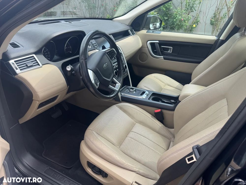 Land Rover Discovery Sport - 10