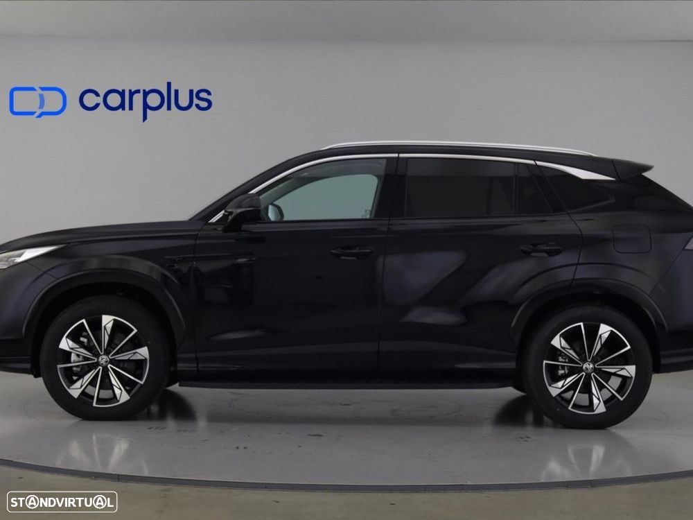 MG HS 1.5 Plug-in Hybrid Luxury - 4