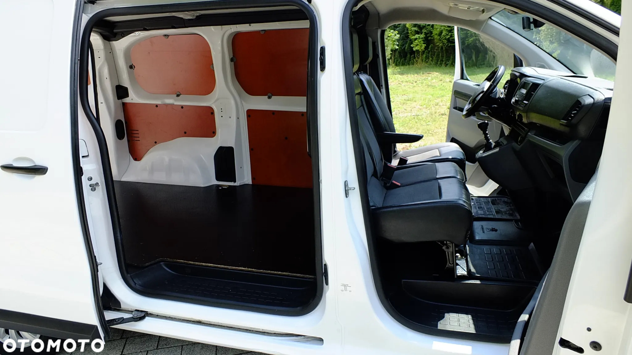 Peugeot EXPERT - 15