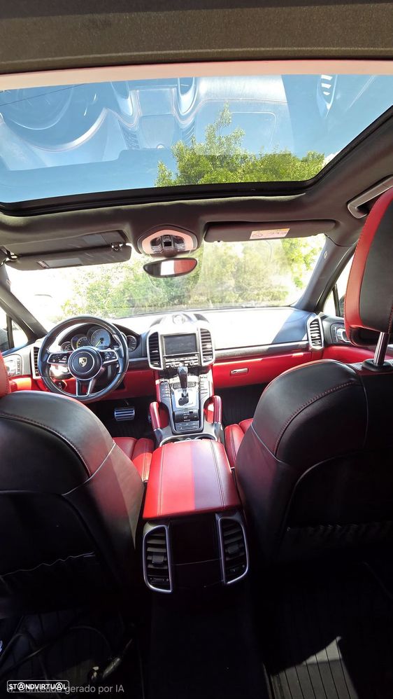 Porsche Cayenne S E-Hybrid Platinum Edition - 13