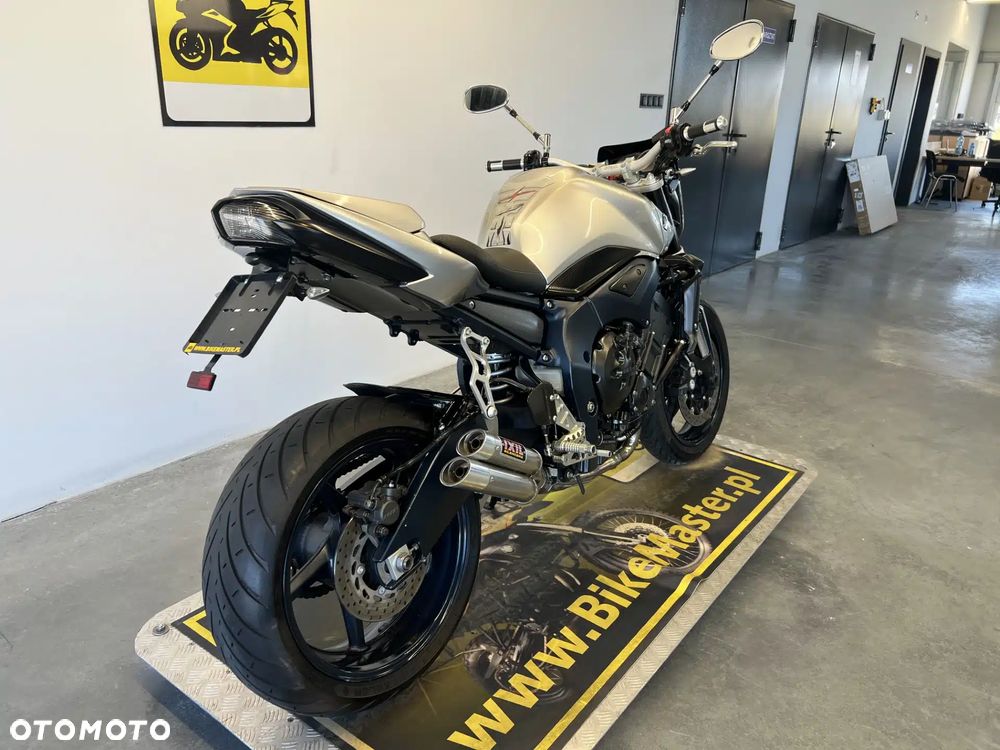 Yamaha FZ - 5