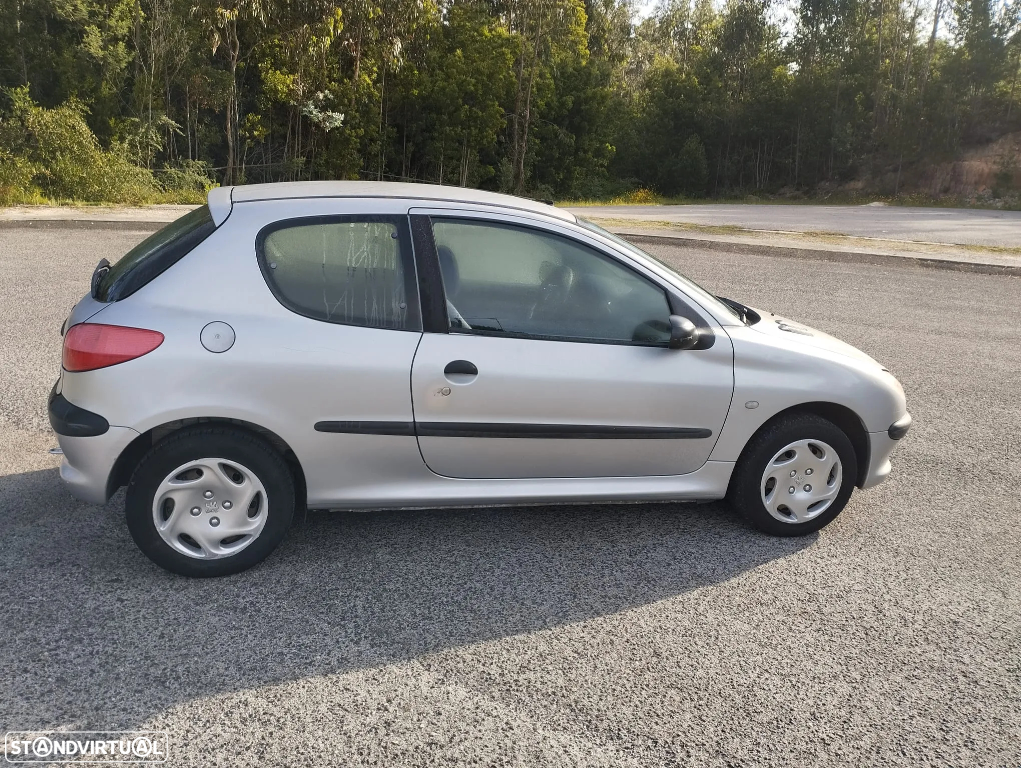 Peugeot 206 1.9 D XR Présence - 3
