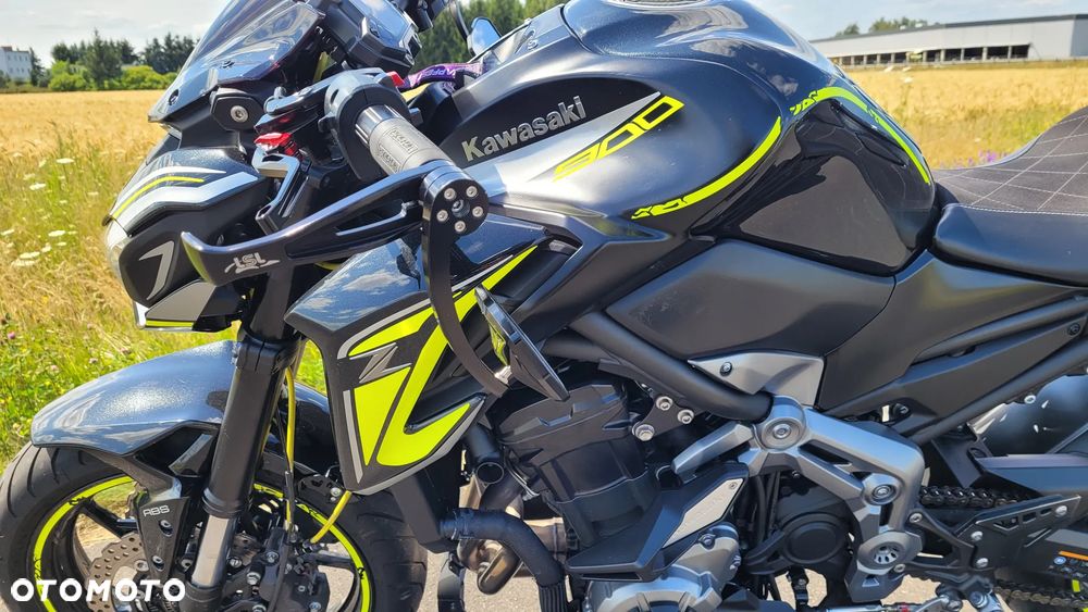 Kawasaki Z 900 - 19