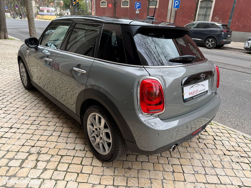 MINI 5 Portas Cooper D - 28