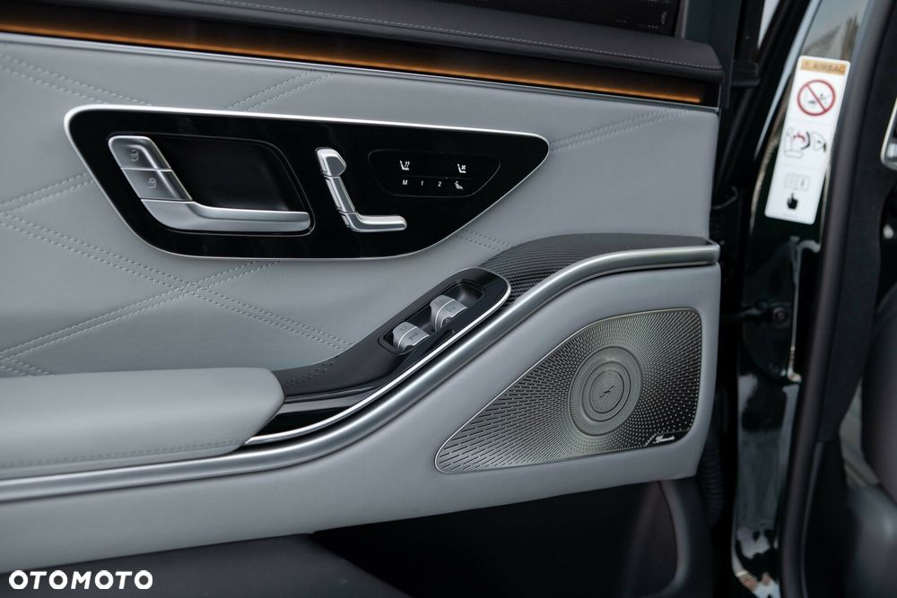 Mercedes-Benz Klasa S - 32