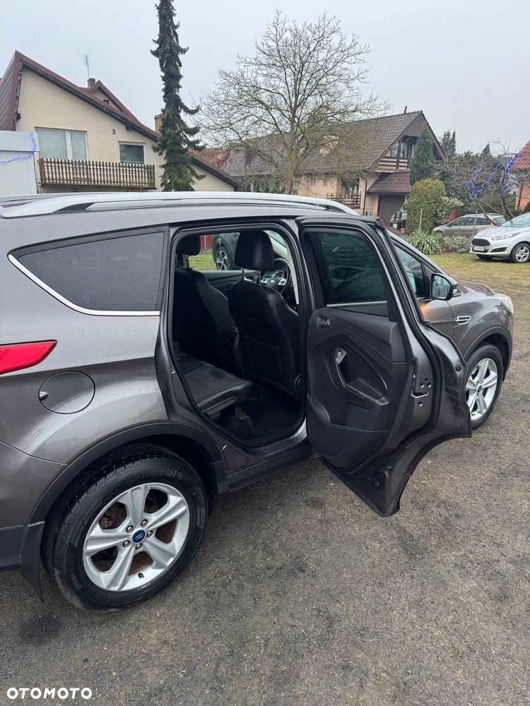 Ford Kuga 2.0 TDCi 4x4 Titanium - 14