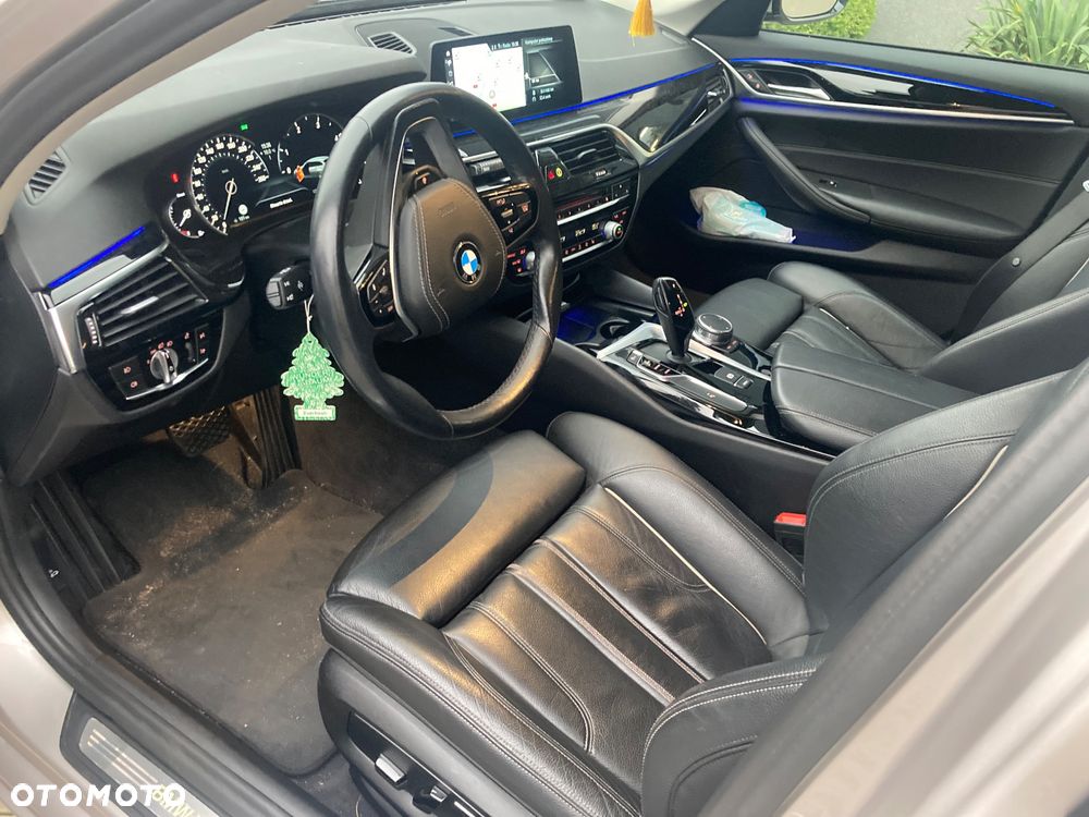 BMW Seria 5 520d Sport Line - 5