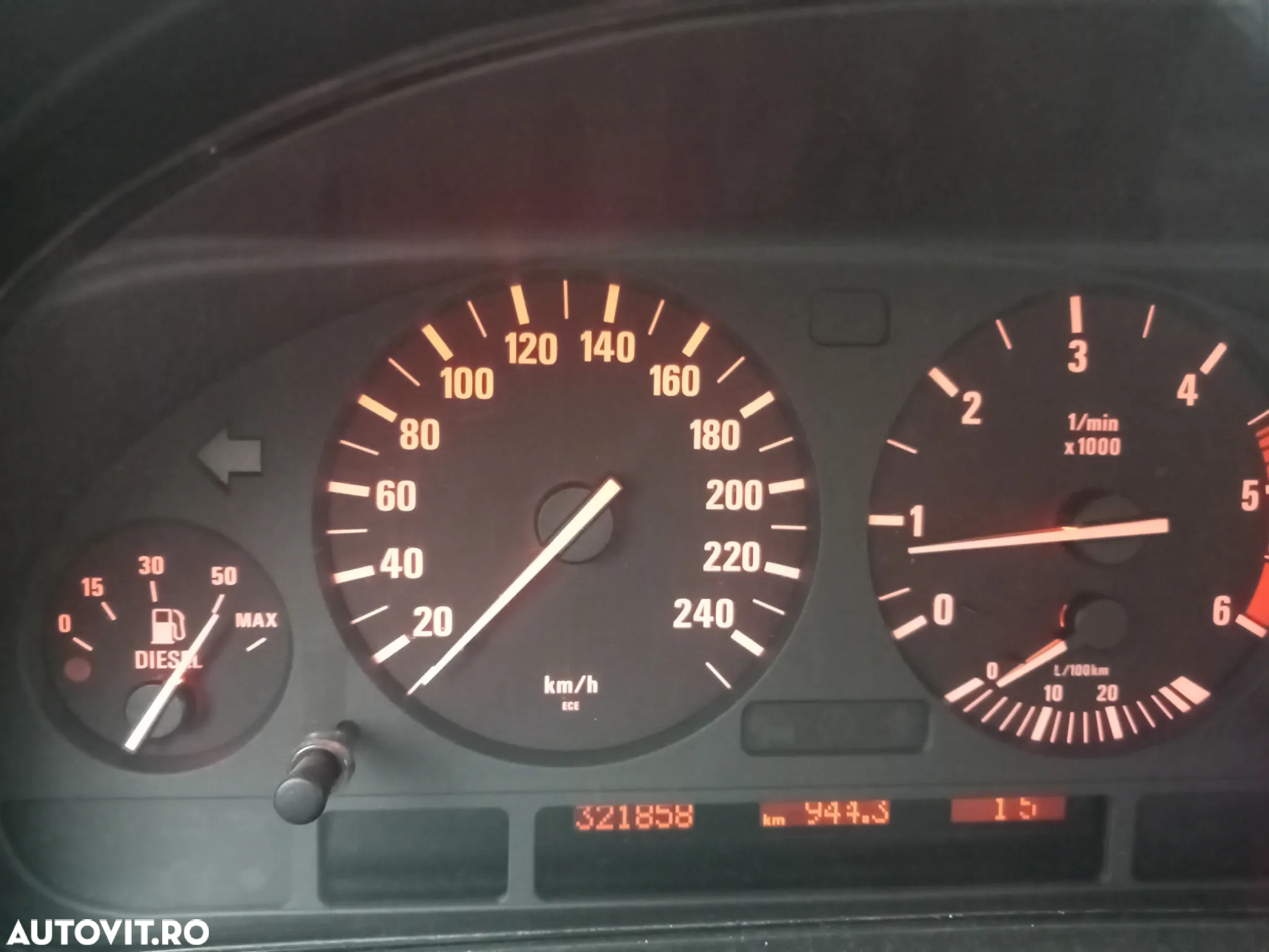 BMW Seria 5 525d - 16