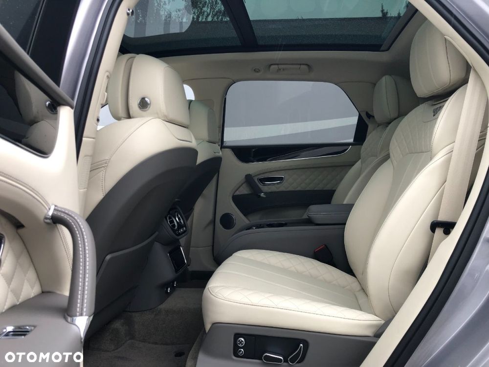 Bentley Bentayga - 33