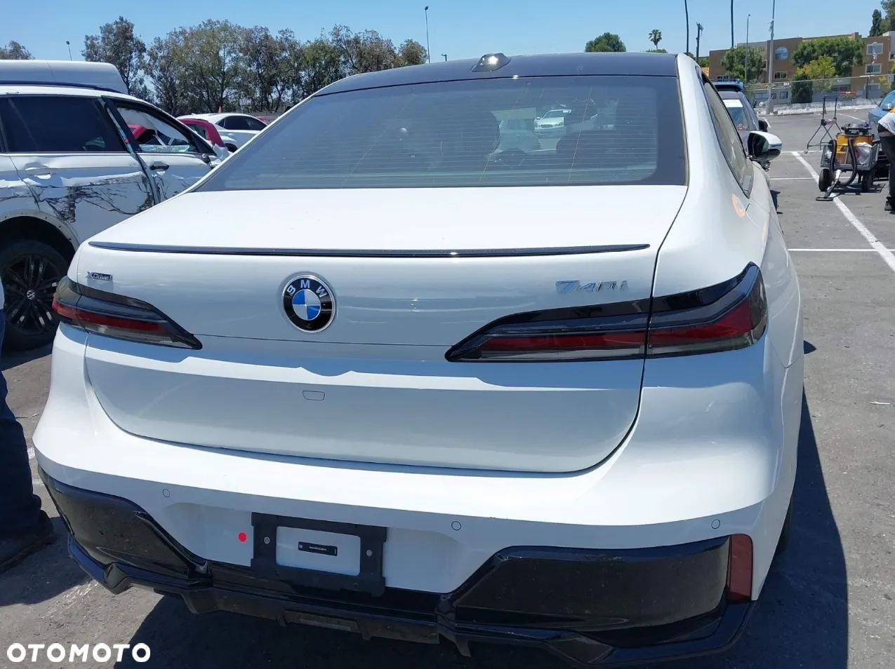 BMW Seria 7 - 5