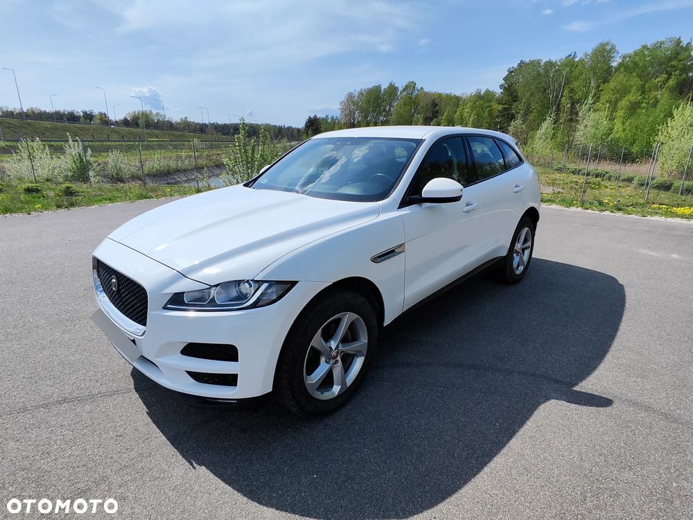 Jaguar F-Pace - 1