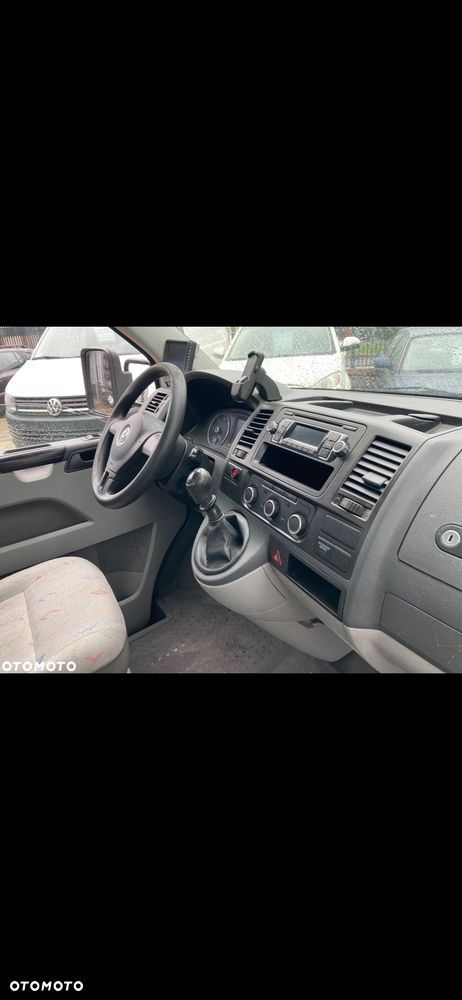 Volkswagen T5 - 9