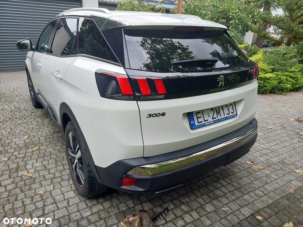Peugeot 3008 1.5 BlueHDi Allure S&S - 4