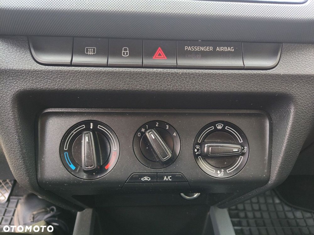 Skoda Fabia - 16
