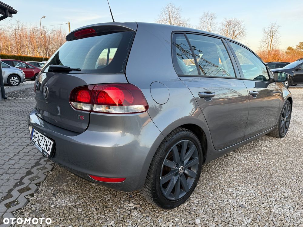 Volkswagen Golf 1.4 TSI Highline - 15