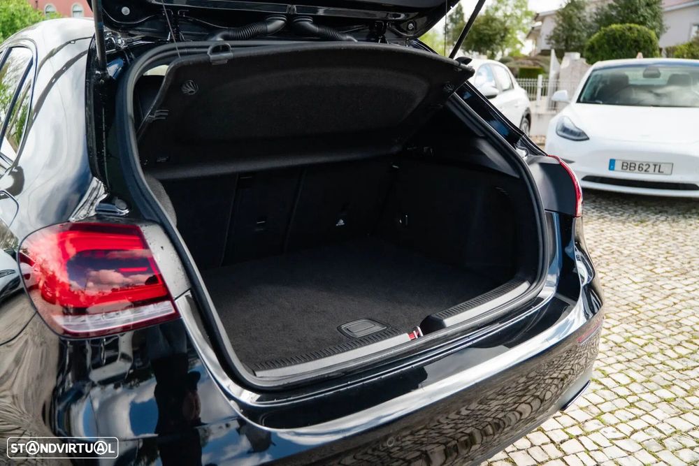Mercedes-Benz A 250 e 8G-DCT Edition AMG Line - 13
