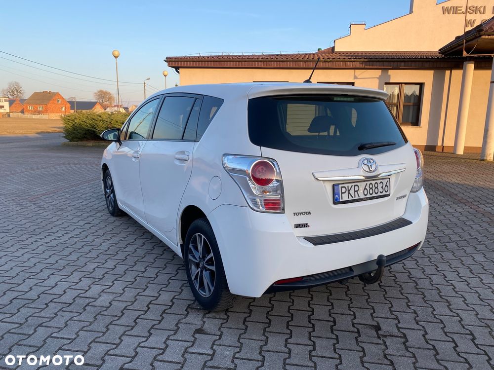 Toyota Verso 1.6 D-4D 5-Sitzer Start/Stop - 4