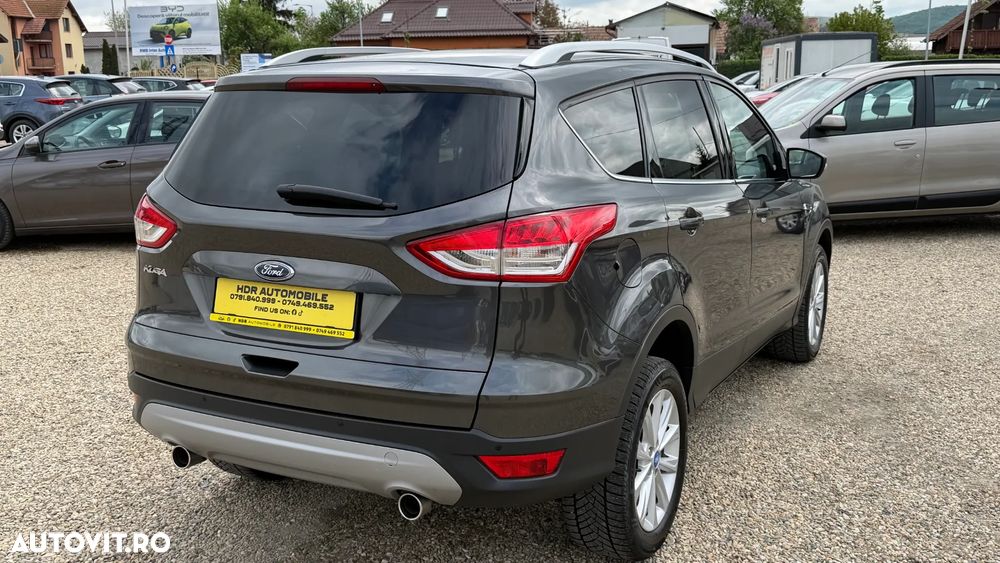 Ford Kuga 2.0 TDCi 4WD Powershift Titanium - 17