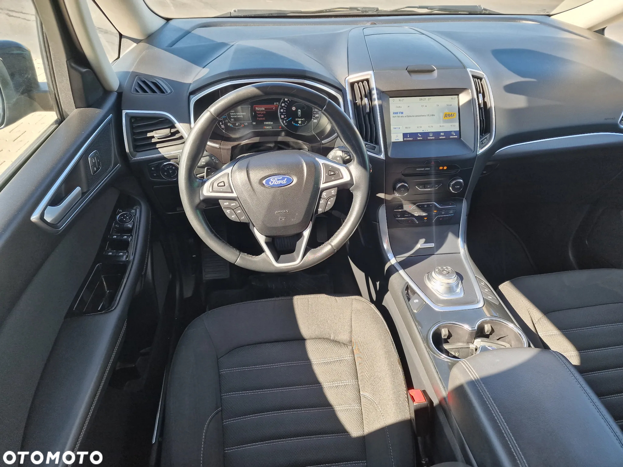 Ford Galaxy 2.0 EcoBlue Twin-Turbo Titanium - 21