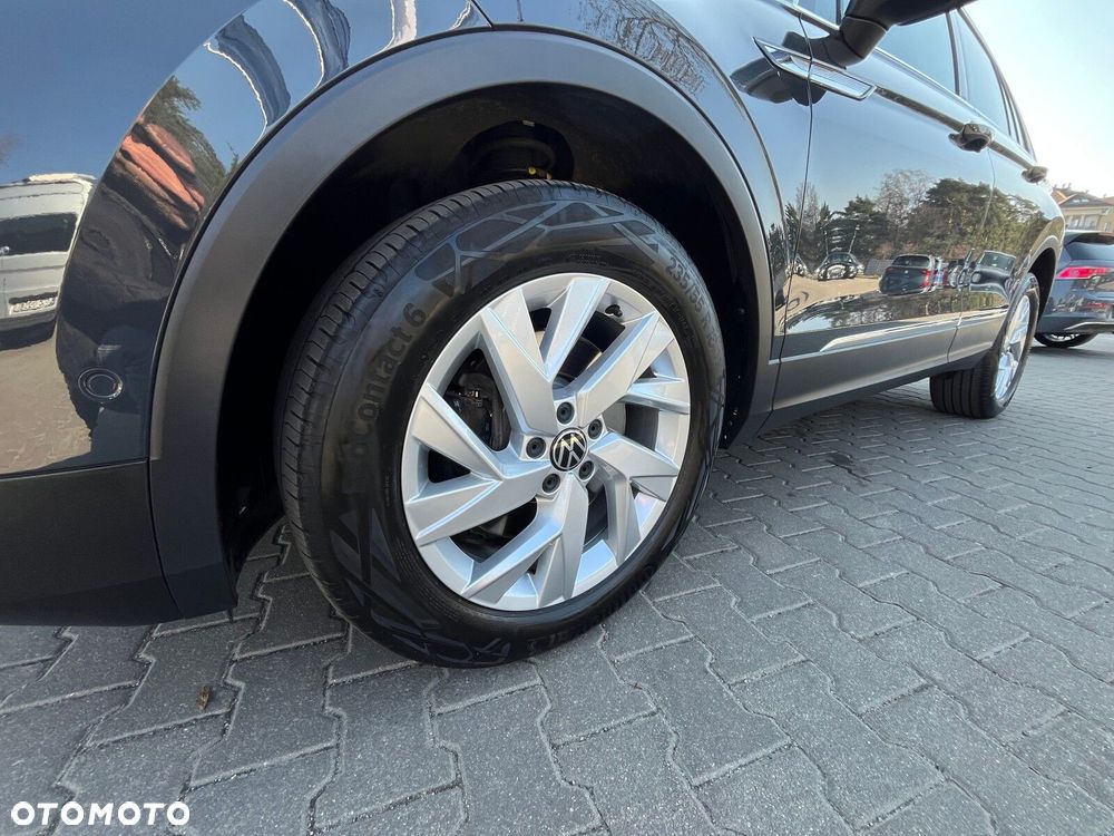 Volkswagen Tiguan - 26