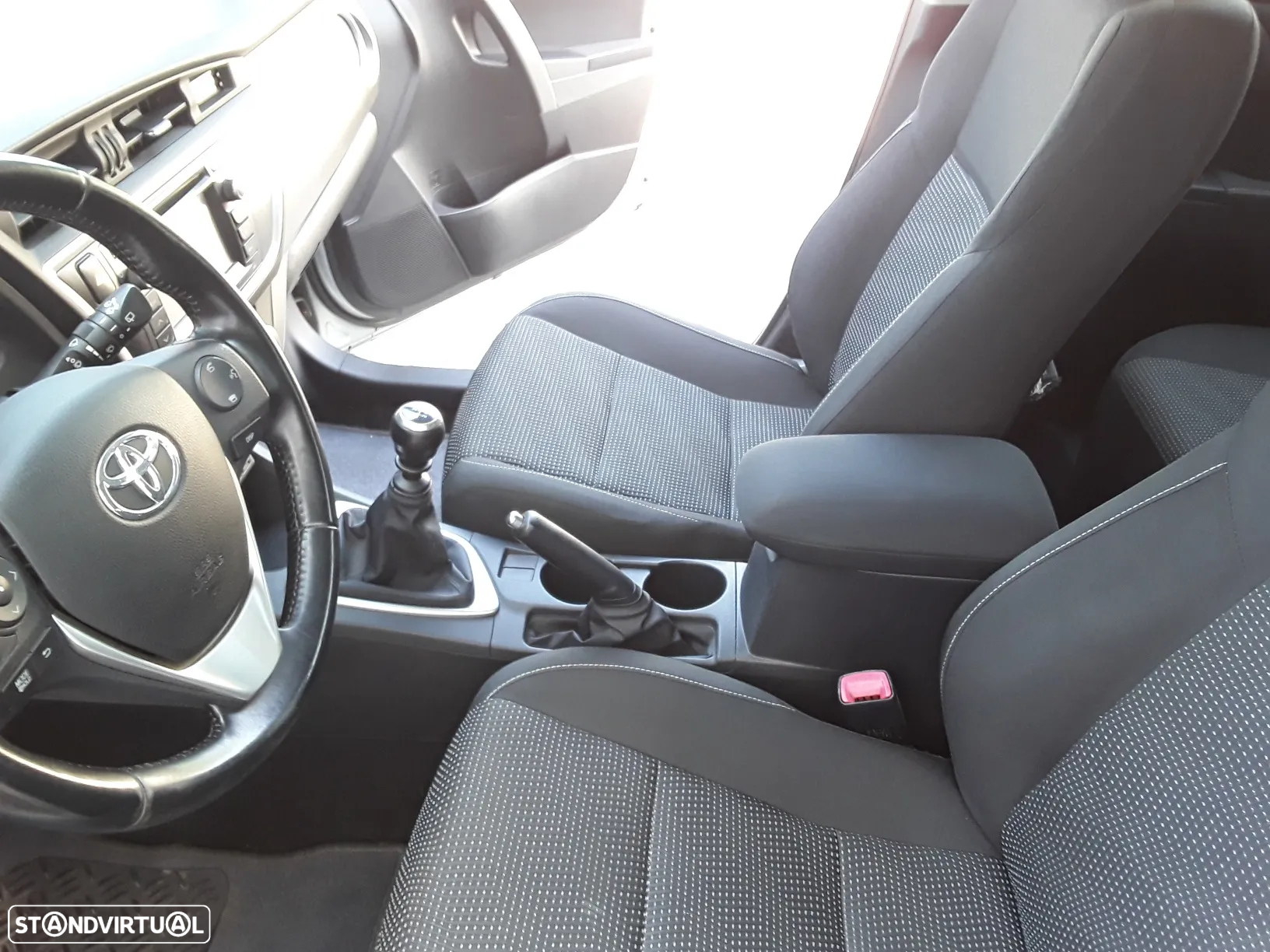 Toyota Auris 1.4 D-4D ACtive+AC - 15
