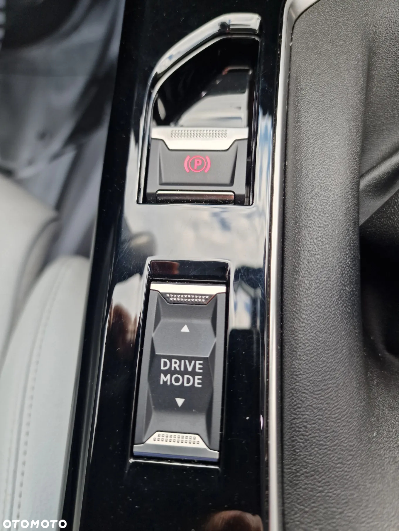 Peugeot 508 SW BlueHDi 130 Allure - 28