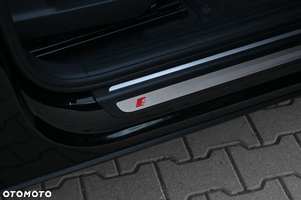 Audi Q5 2.0 TDI Quattro S tronic design - 30