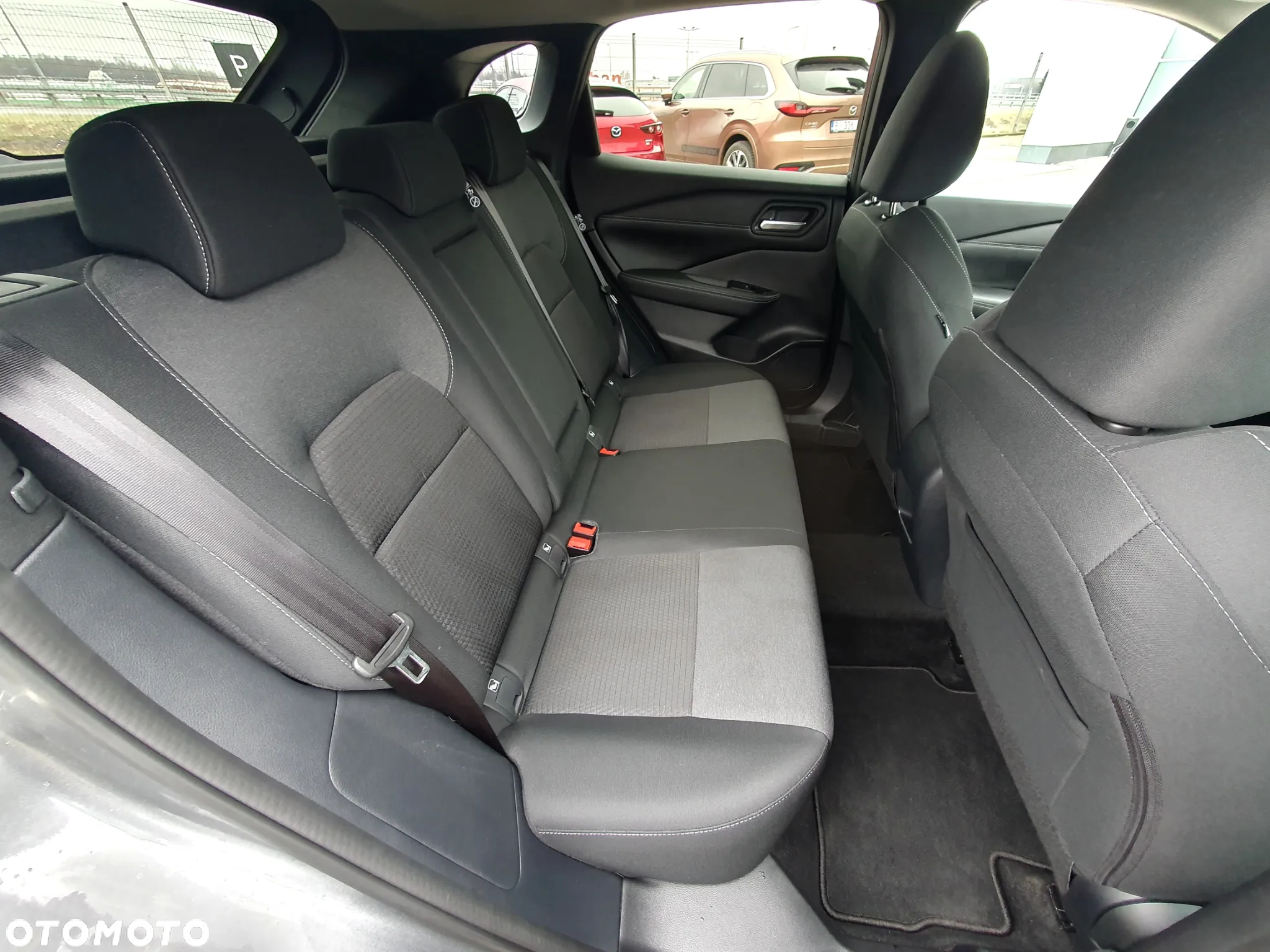Nissan Qashqai 1.3 DIG-T mHEV N-Connecta Xtronic - 8