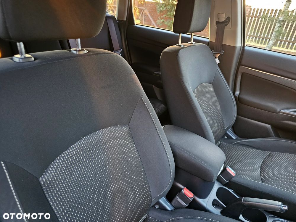 Mitsubishi ASX 1.8 DI-D 4WD Diamant Edition - 27