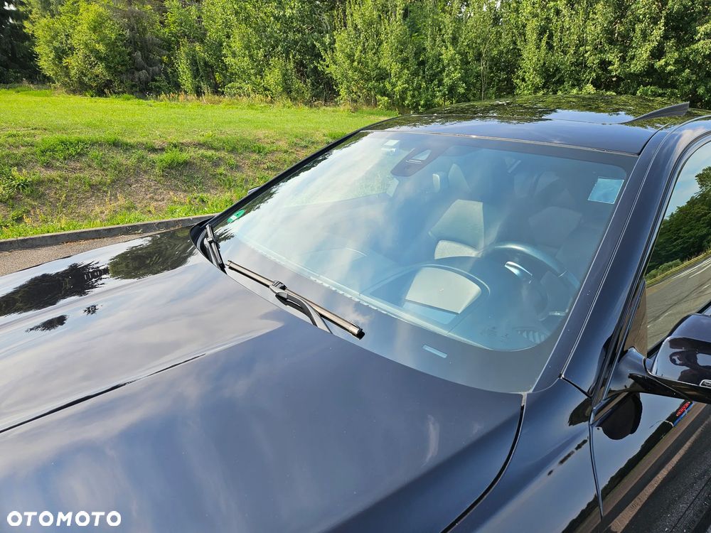 BMW Seria 5 530d xDrive - 23