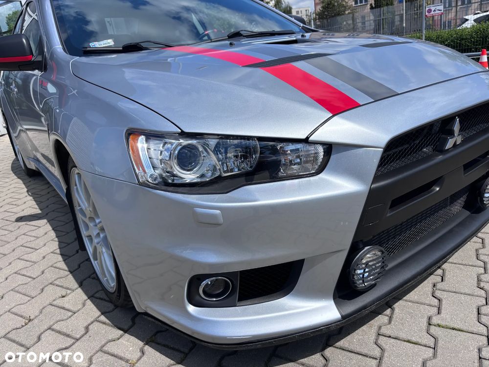 Mitsubishi Lancer Evolution GSR - 11
