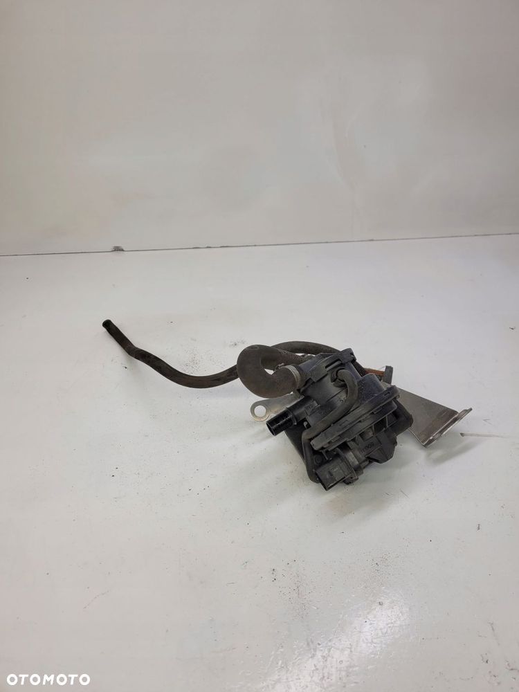 POMPA DIAGNOSTYCZNA AUDI A4 B7 2.0 T 8E0906271E - 1