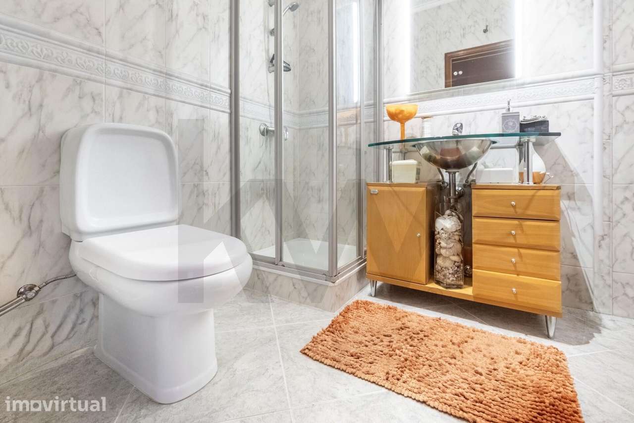 Fabuloso apartamento T2+1, para venda em Santa Maria de Lamas. - Grande imagem: 4/33