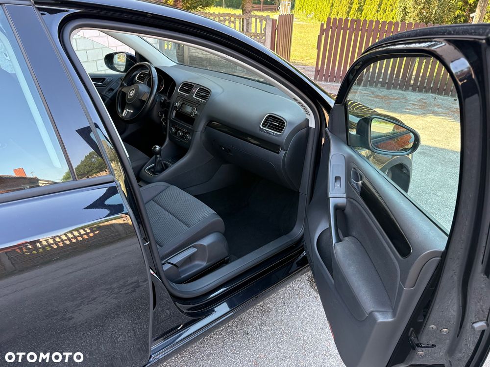 Volkswagen Golf 1.4 Style - 27