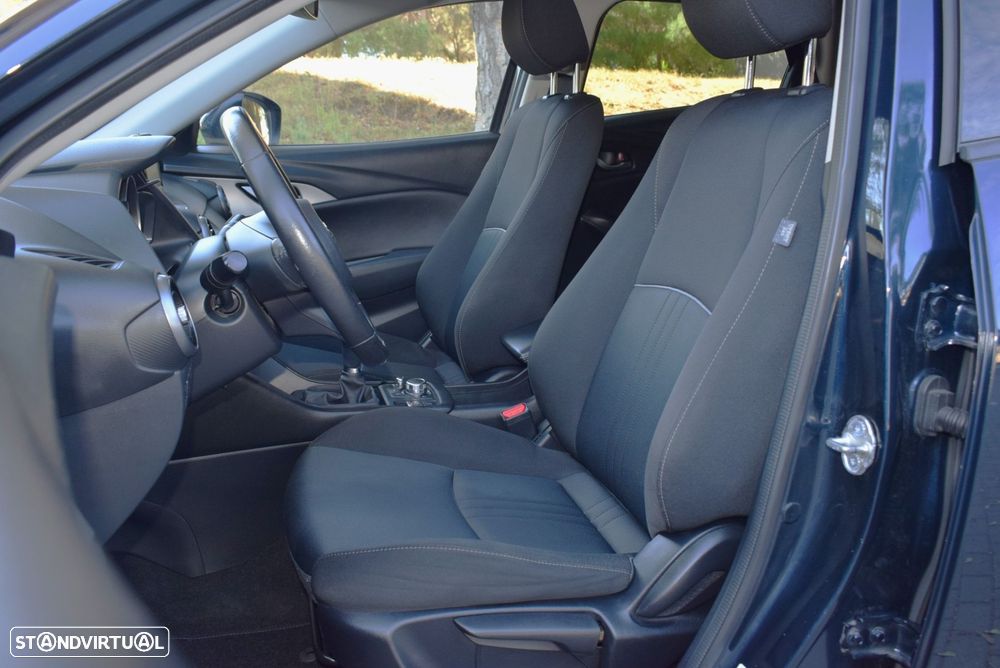 Mazda CX-3 1.8 Sky.Excellence Navi - 36