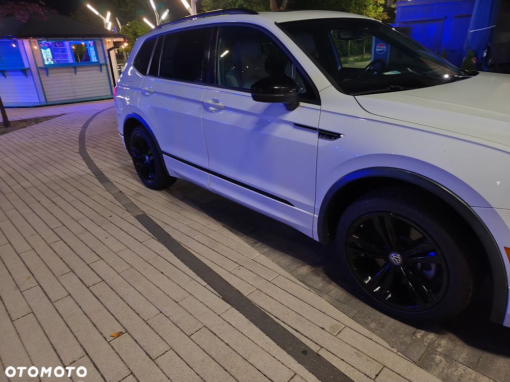 Volkswagen Tiguan - 24