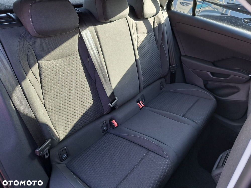 Volkswagen T-Roc - 12