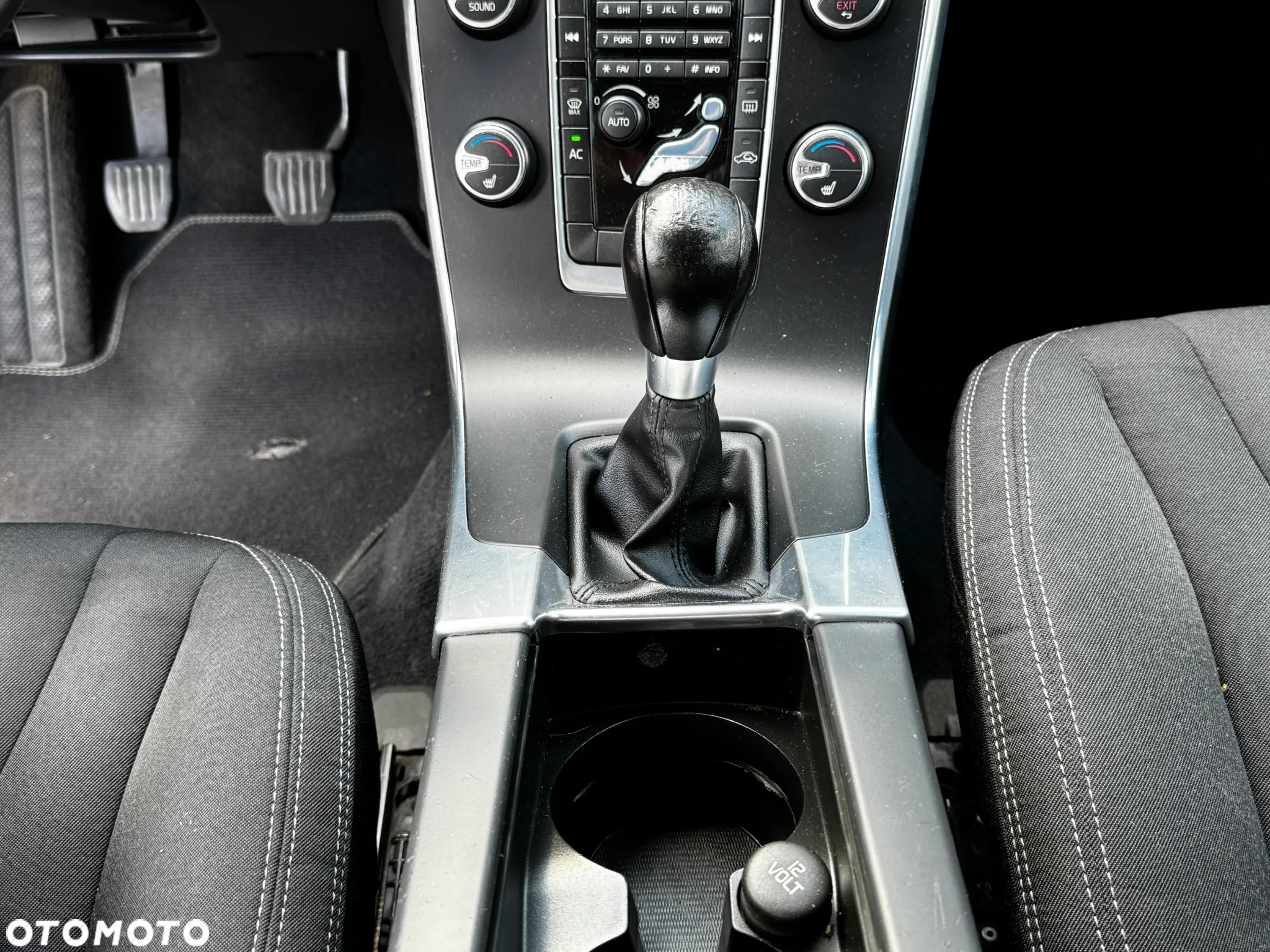Volvo V60 D2 Edition - 11