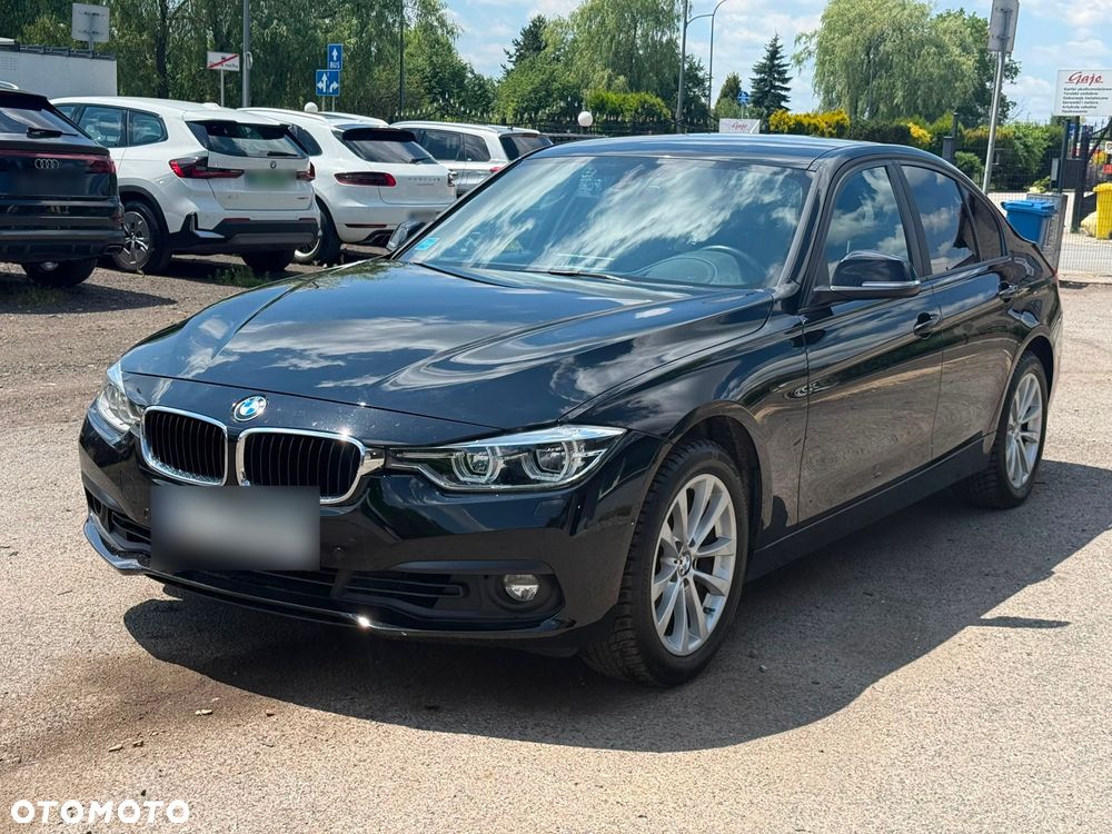 BMW Seria 3 320i GPF xDrive - 2