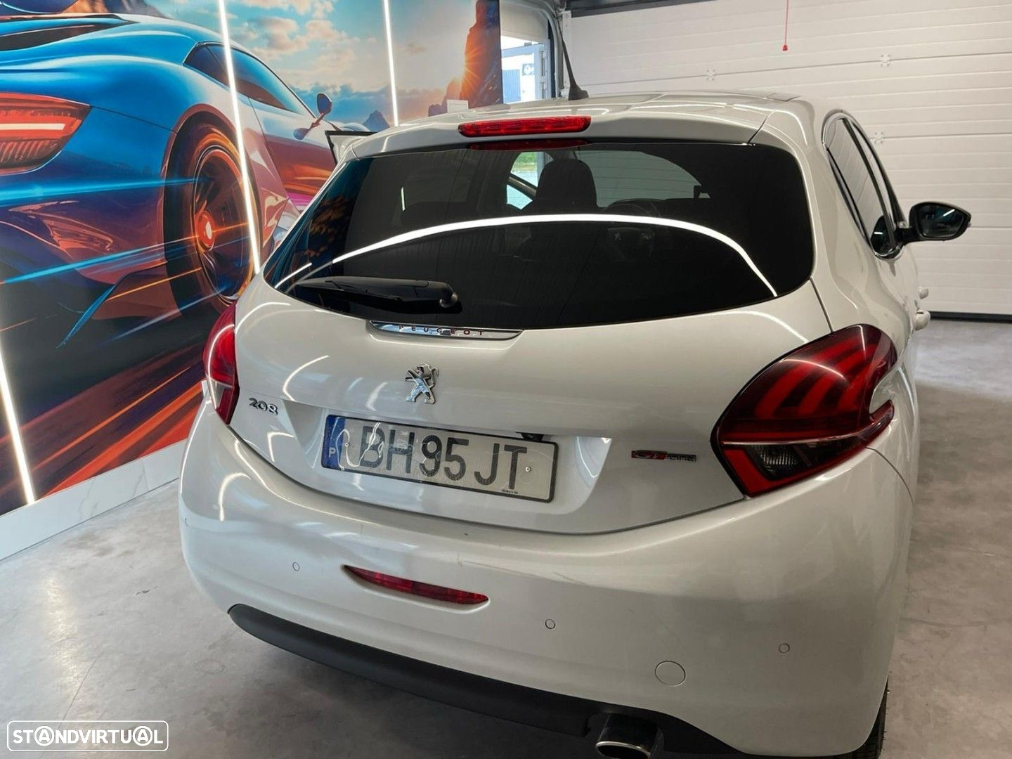 Peugeot 208 1.6 BlueHDi GT Line - 9