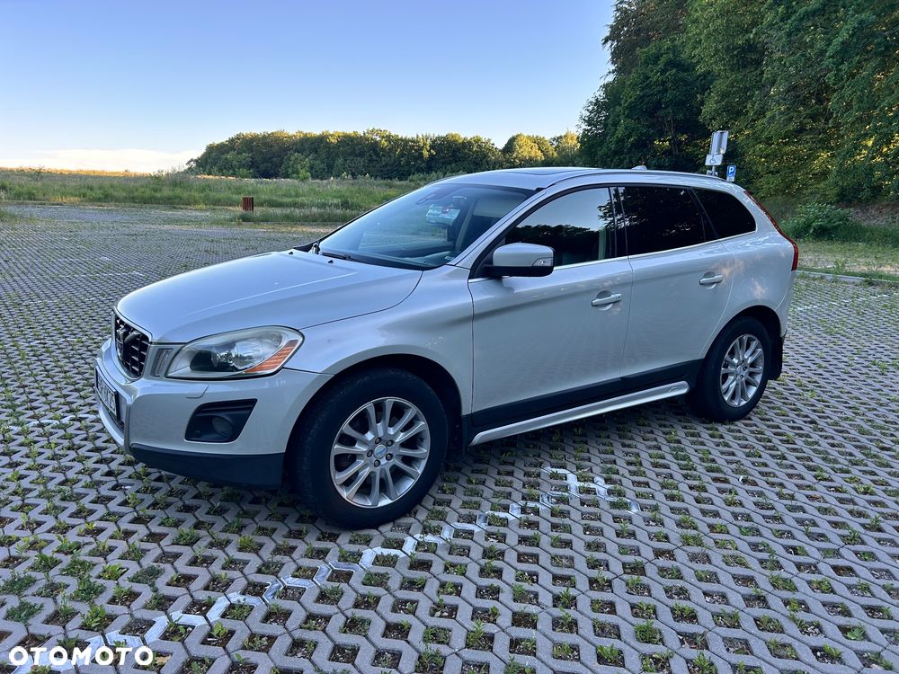 Volvo XC 60 D5 AWD Summum - 2