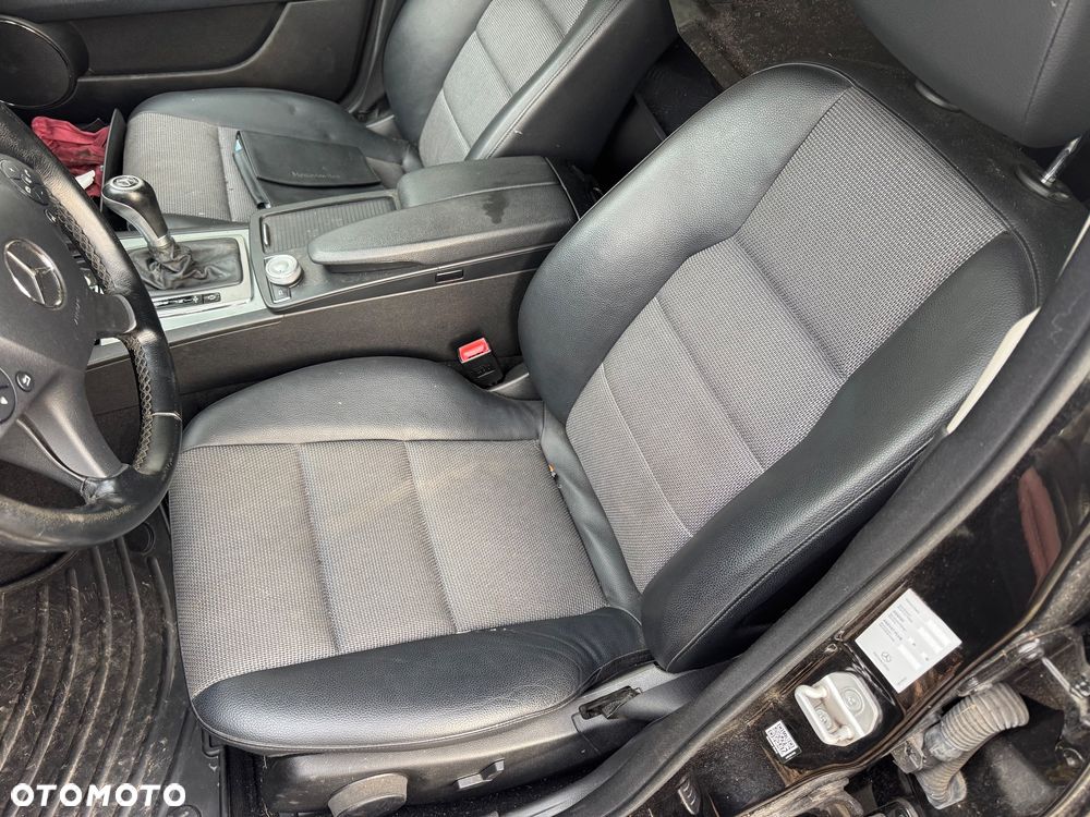 Mercedes-Benz Klasa C 200 (BlueEFFICIENCY) 7G-TRONIC Avantgarde - 8