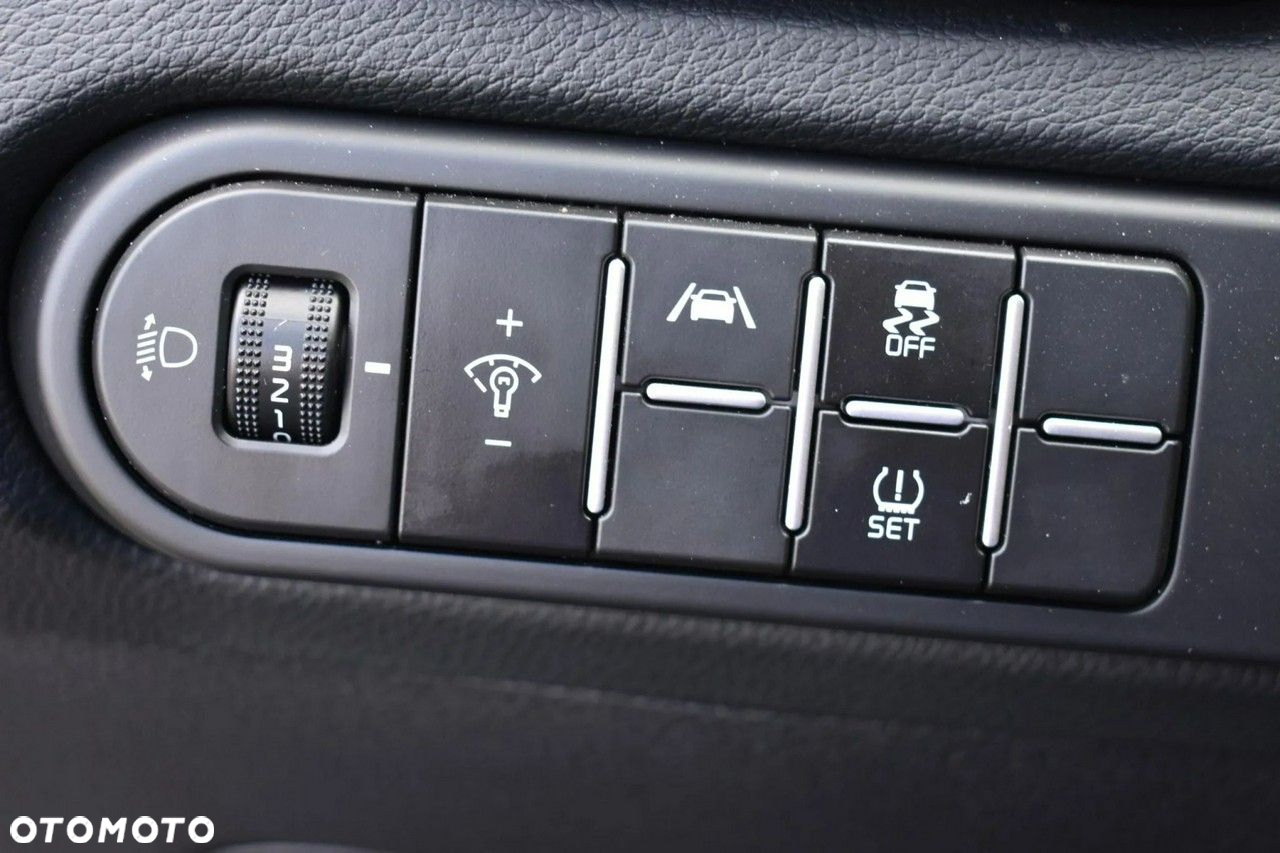 Kia Ceed 1.5 T-GDI M - 18