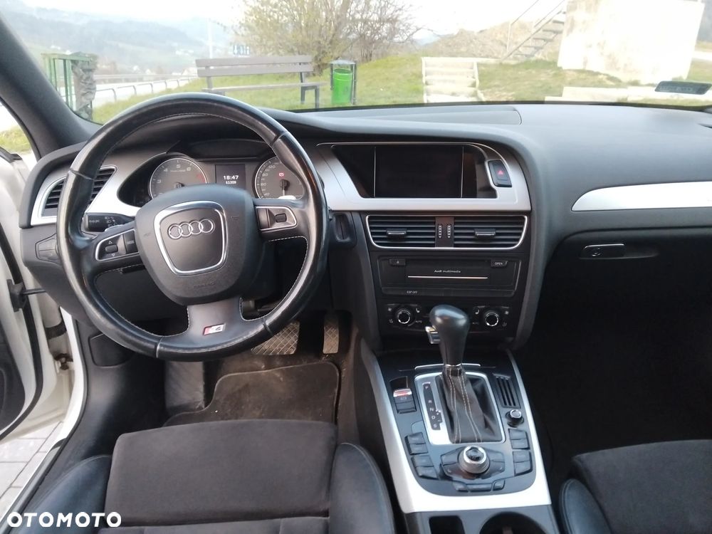 Audi S4 Limousine ver-3-0-tfsi-quattro-s-tronic - 8