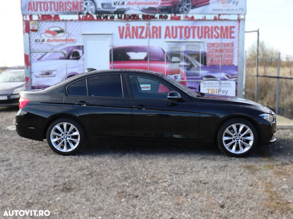 BMW Seria 3 320d Aut. - 19