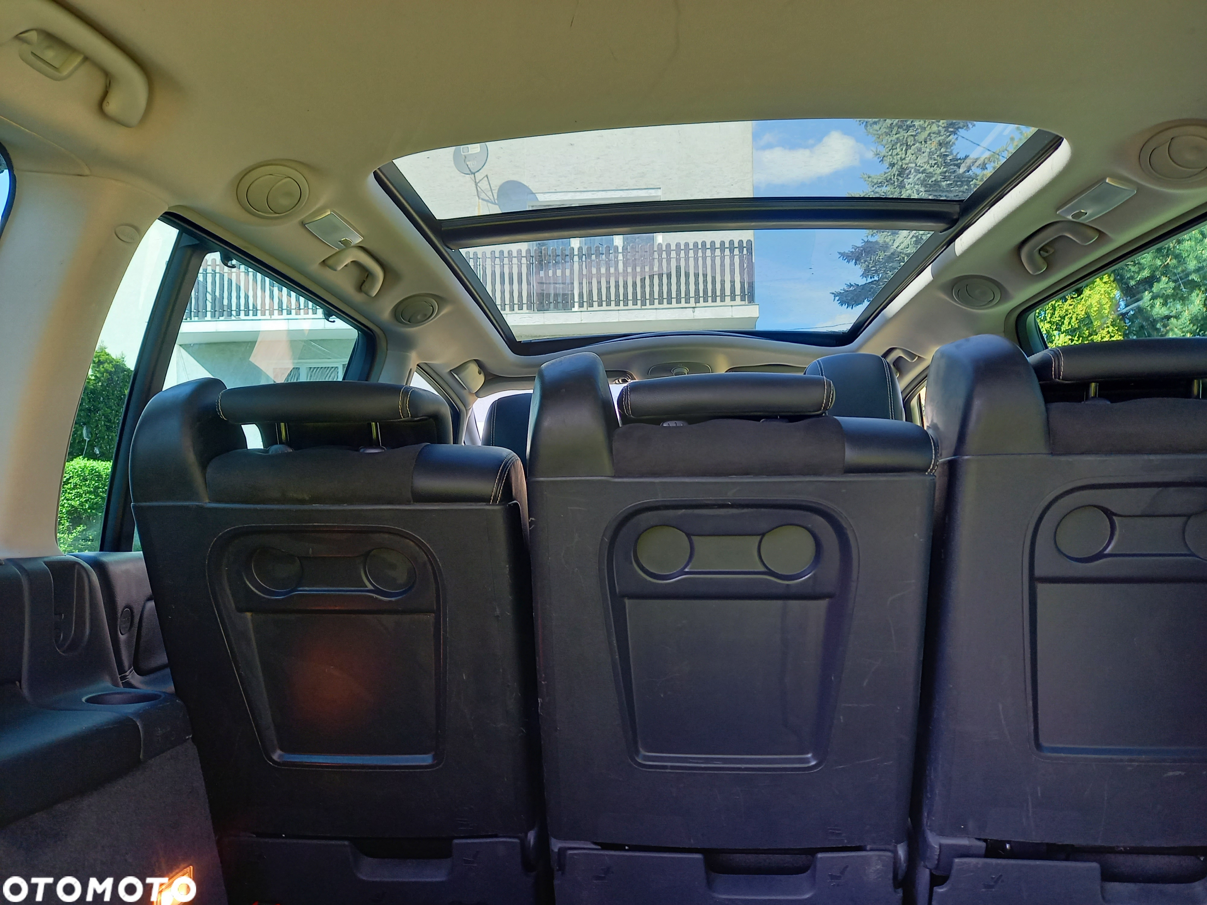 Renault Espace 2.0 dCi FAP Privilege - 29