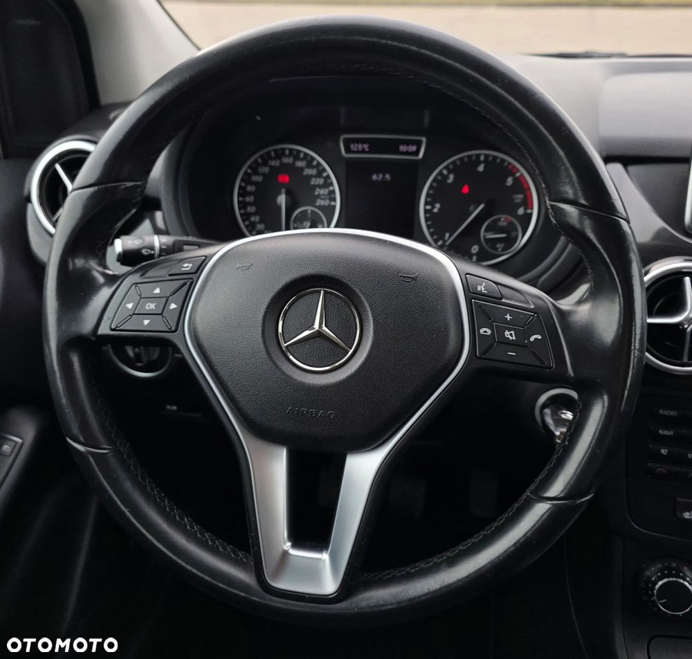 Mercedes-Benz Klasa B 180 CDI BlueEFFICIENCY Edition Style - 24