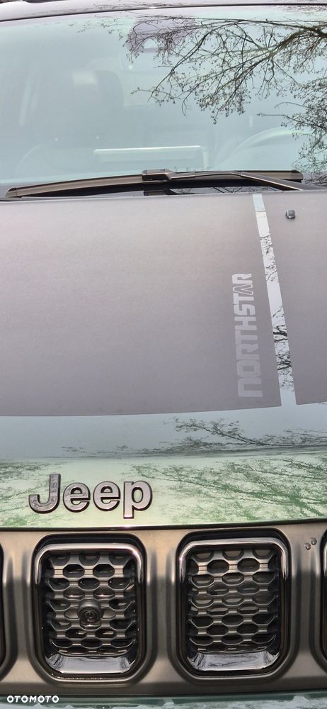Jeep Compass - 35