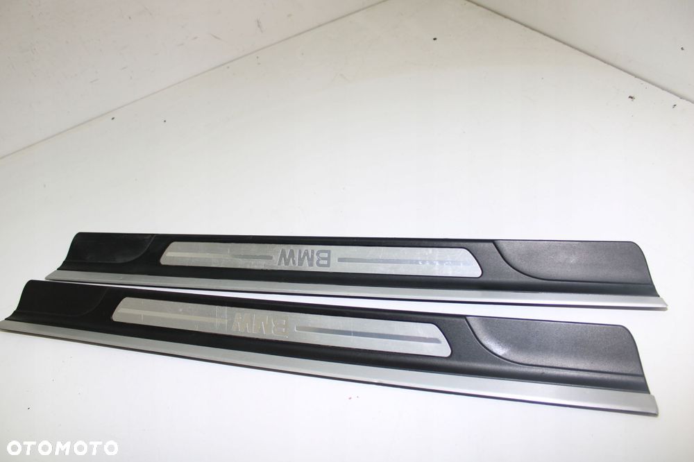BMW E46 COUPE LISTWY PROGOWE WEWNĘTRZNE LEWA PRAWA 8204114 KOMPLET - 1