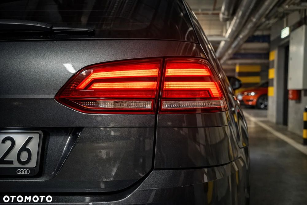 Volkswagen Golf 1.5 TSI BMT Evo IQ Drive DSG - 7